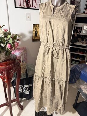Lands' End Sleeveless Tiered Maxi Dress in Khaki